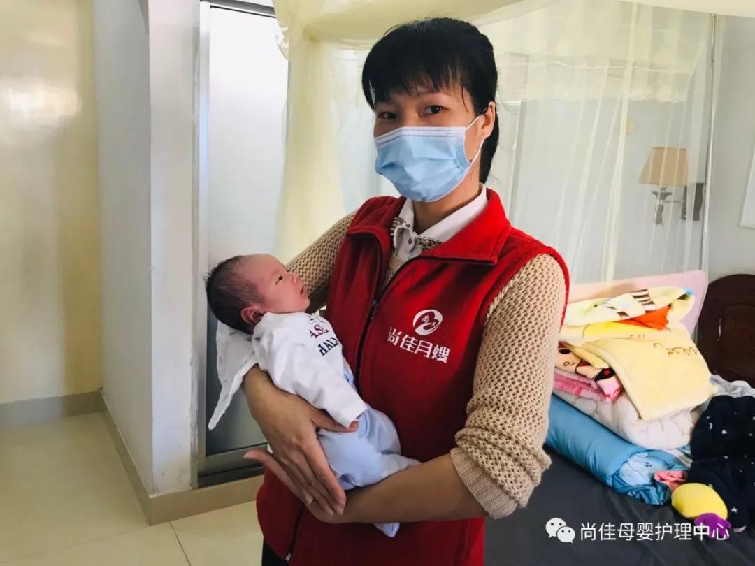 尚佳專業(yè)月嫂丨預(yù)防丨乳腺炎，怎么辦？